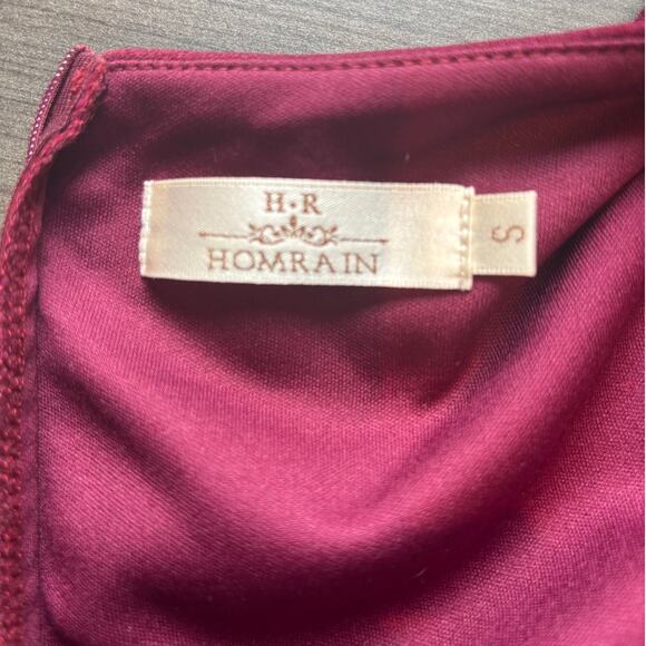 H. R. Homrain Burgandy Fit & Flare, Cap Sleeve Dress, Size Small, EUC - Picture 3 of 3